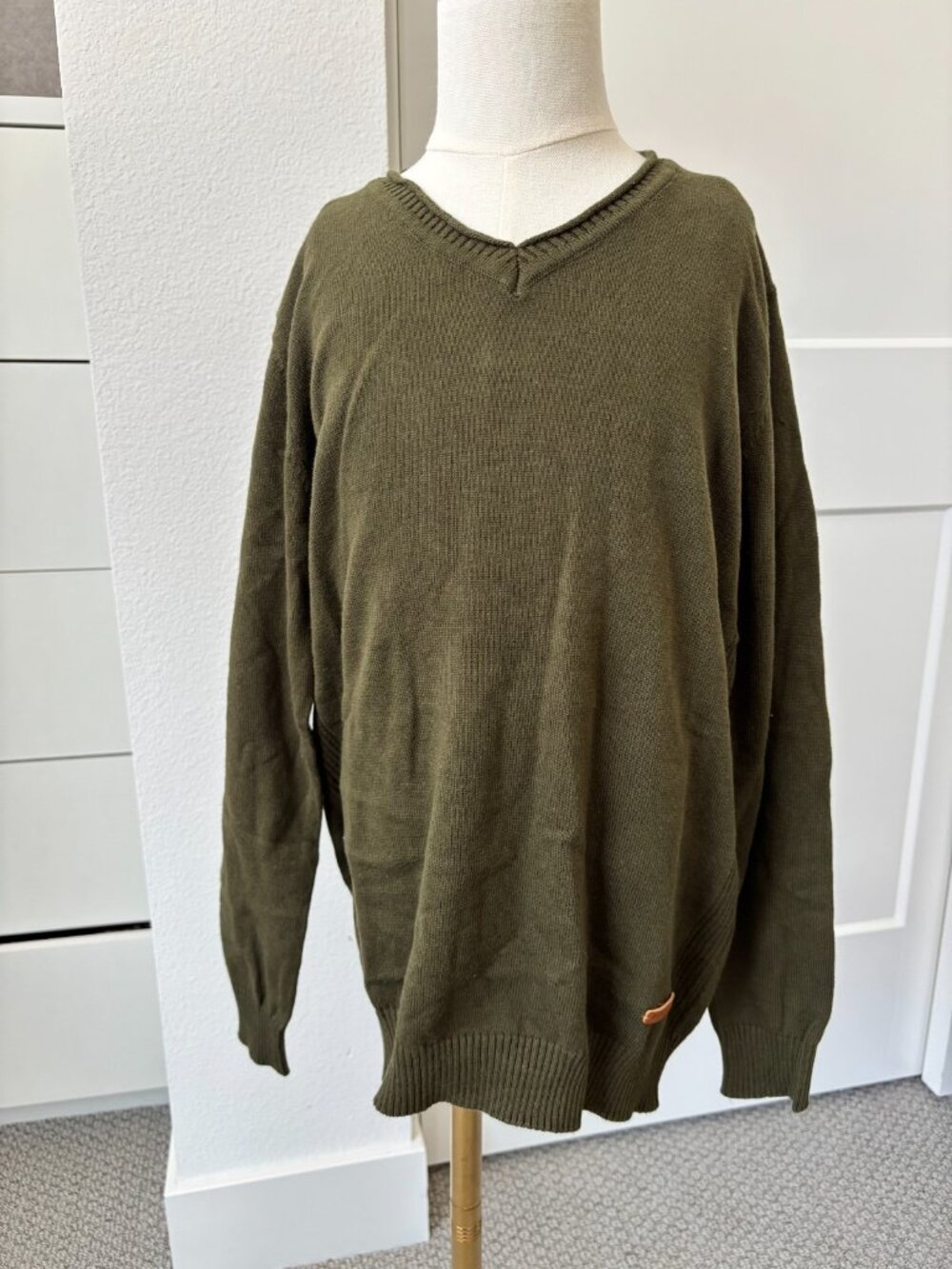 Cunyi for Kids Green V-neck Pullover Oversized Sweater Size 150/72